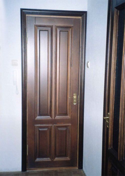 Что такое филенчатые двери из массива в фото