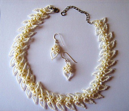 Схема плетения из бисера ожерелья «Jeneva» в фото