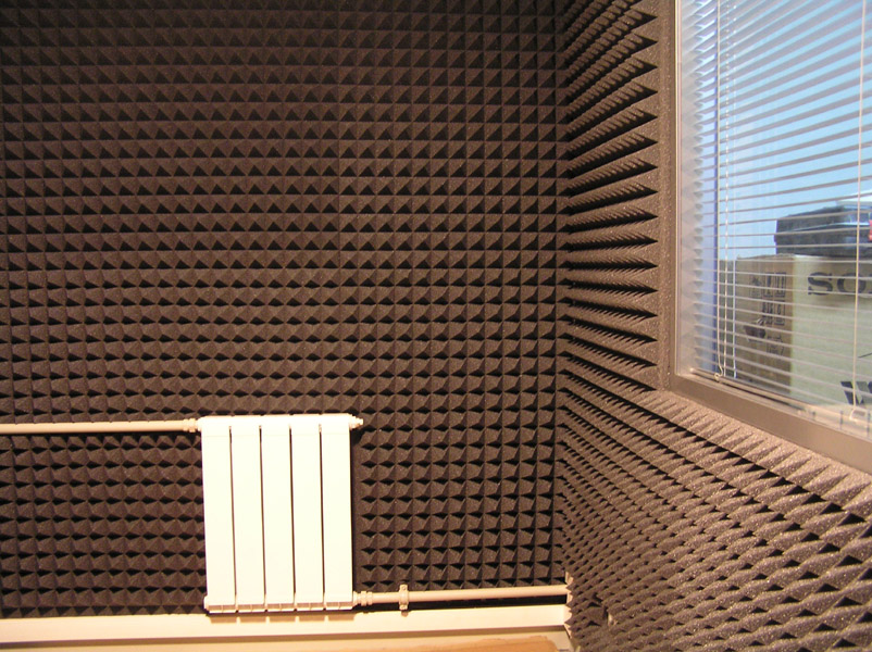 звукоизоляция стен комнаты