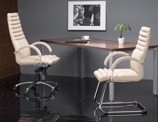 Кресла для офиса с на колесиках