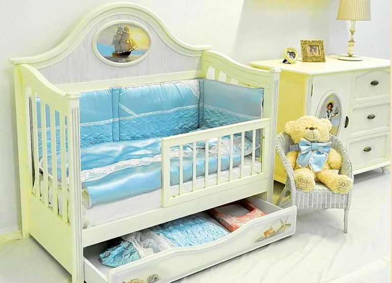 Какие бывают кроватки для новорожденных