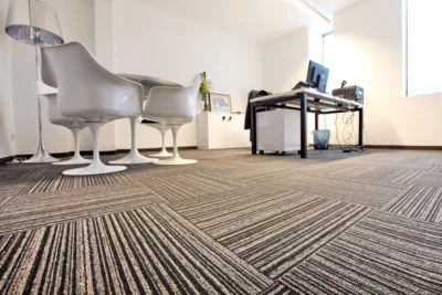Различные виды цинковки ковролина для офисных помещений
